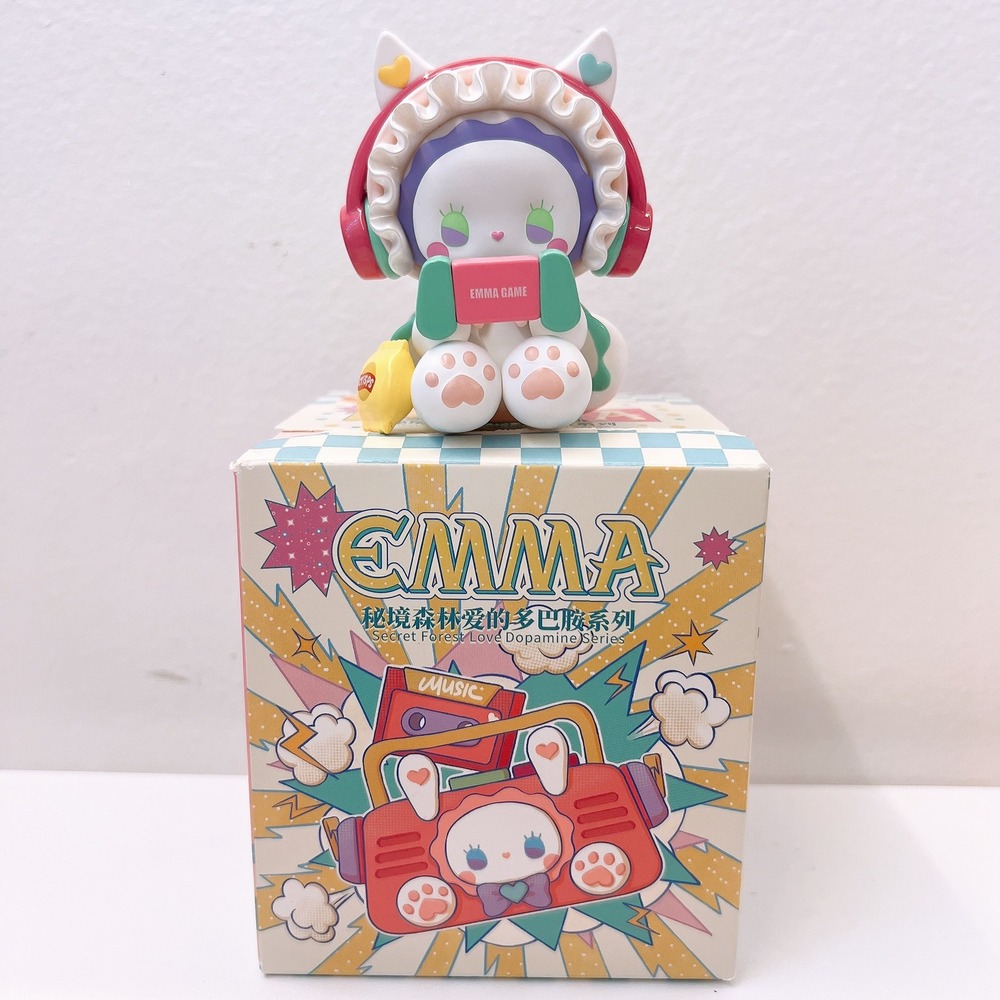 Emma Secret Forest Love Dopamine Series "Game time" Figures Blind Box